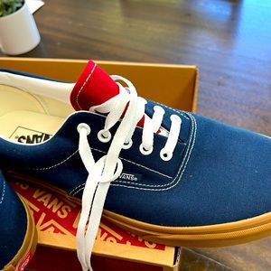 Mens Vans dress blues and chili pepper NEW size 12